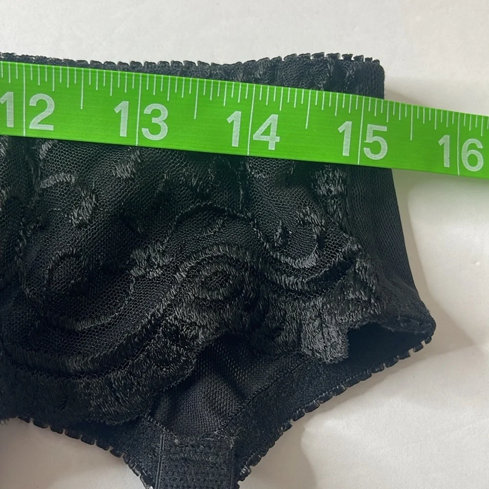 Lane Bryant Intimates Black Lace Garter Belt 14/16 XL